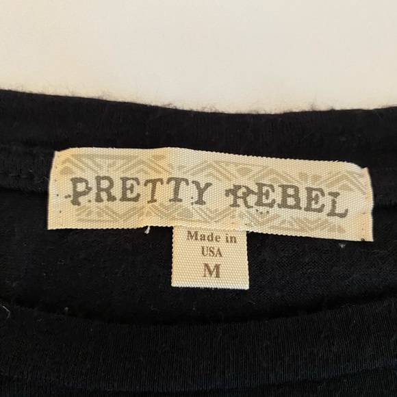 ***SOzLD***GRAPHIC TEE - Pretty Rebel Black Medium Top - Picture 6 of 8